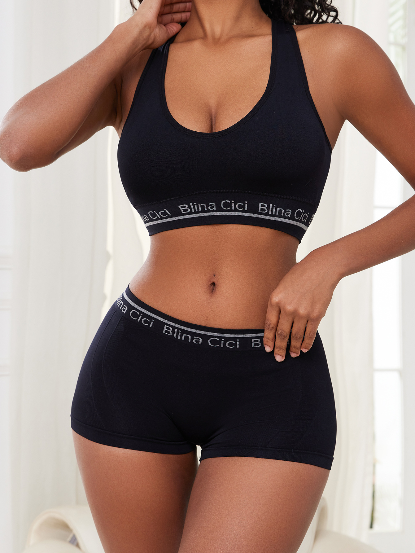 Womens Letter Print 2 Piece Scoop Neck Bra and Mid Rise Boyshort Lingerie Set